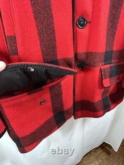 1960's L/XL Carters NH Red Buffalo Plaid Heavy 100%Wool Mackinaw Jacket Made USA