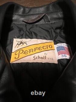 Veste de motard en cuir double perfecto Schott taille 36 avec une étoile fabriquée aux États-Unis