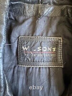 Veste de motard en cuir vintage des années 80 fabriquée aux États-Unis par Wilsons avec patch Harley Davidson de taille SM